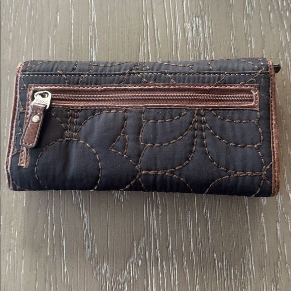 Fossil Key-Per Y2K Quilted Textile Leather Trim Black Brown Trifold Wallet EUC - Picture 2 of 12